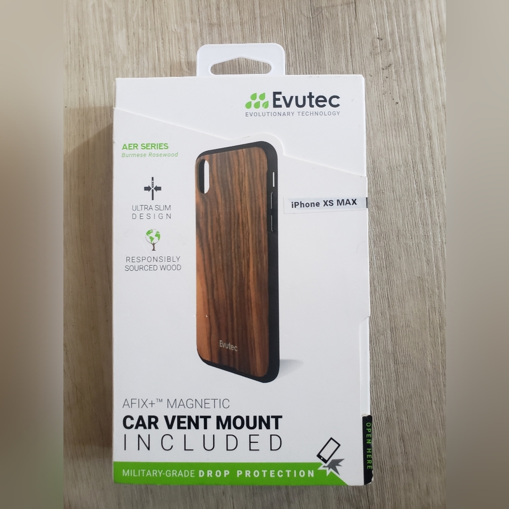 Iphone XS MAX phone case & car vent mount